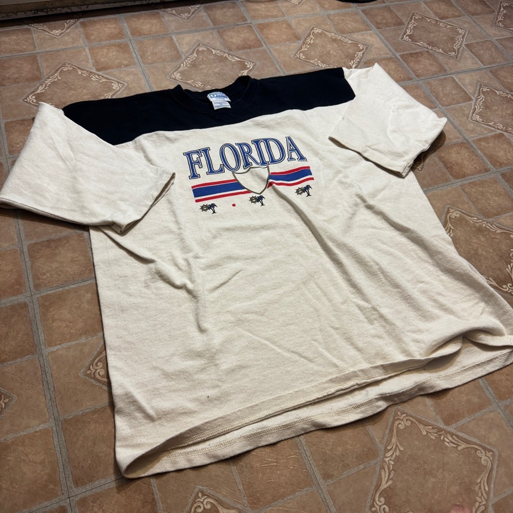 Vintage 90s Florida Souvenir T-Shirt - Discus Athletic - Made in USA.